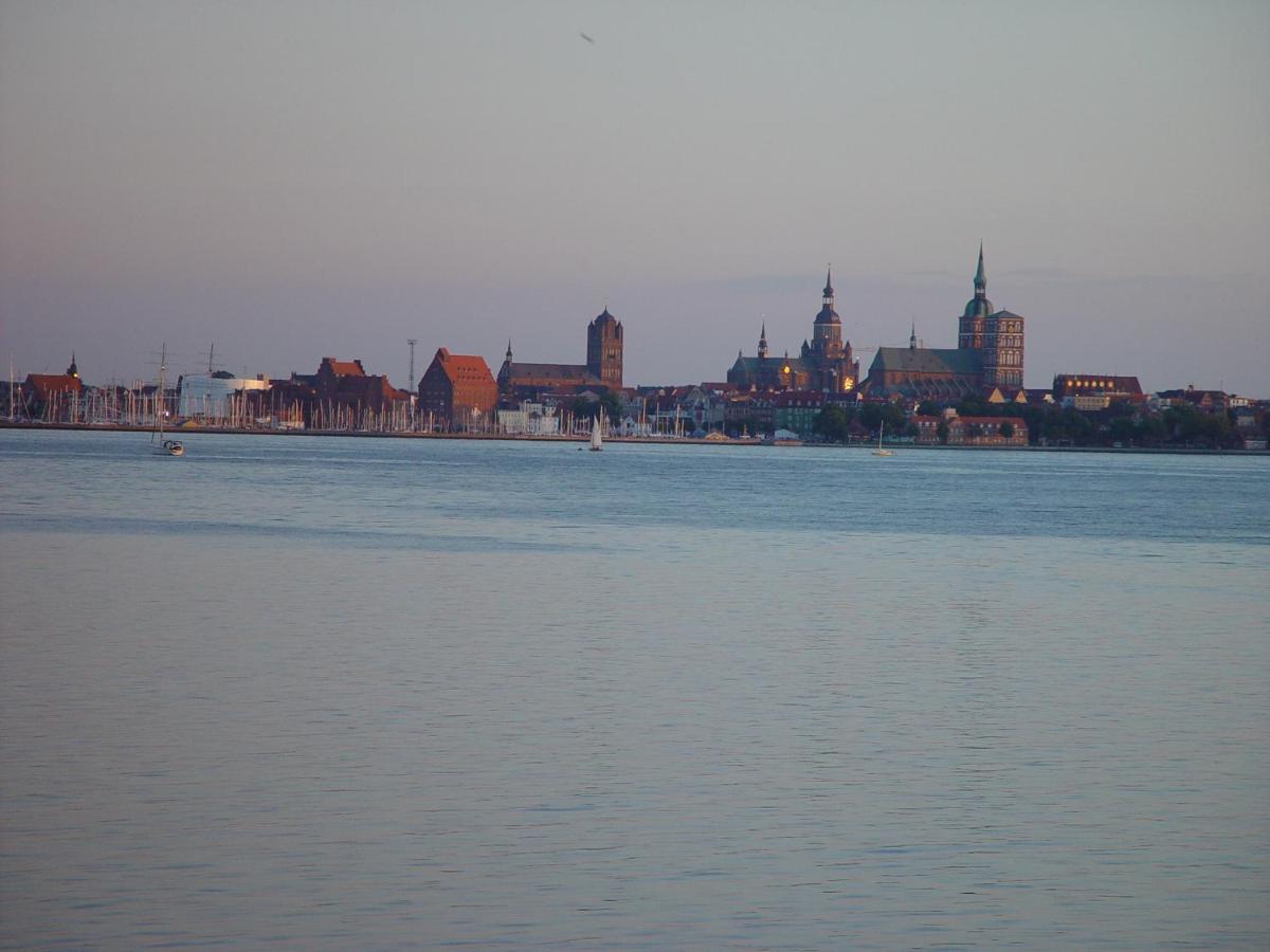 Hotel Sundblick Altefähr Екстериор снимка